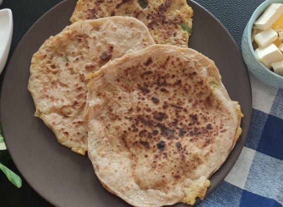 foodcazt Aloo Paratha recipe